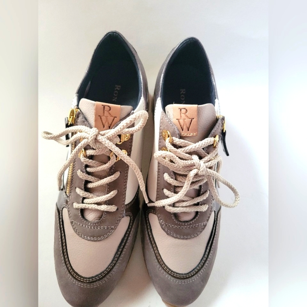 Ron White U.S womens size 10-10½ EUR 41 beige/ taupe metallic